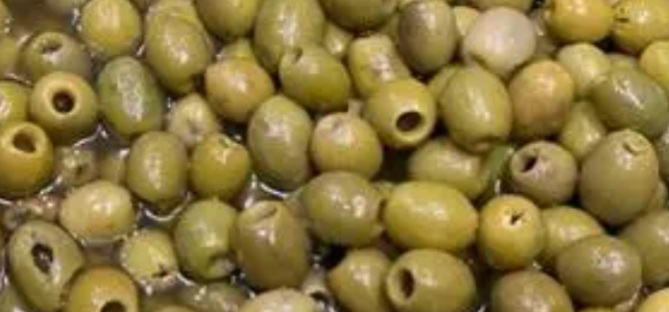 تصویر 1 از خرید و قیمت عمده زیتون‌ بی هسته درجه یک طارم علیا + فروش استثنایی